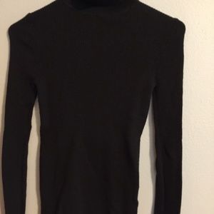 Uniqlo green merino wool turtleneck, xs